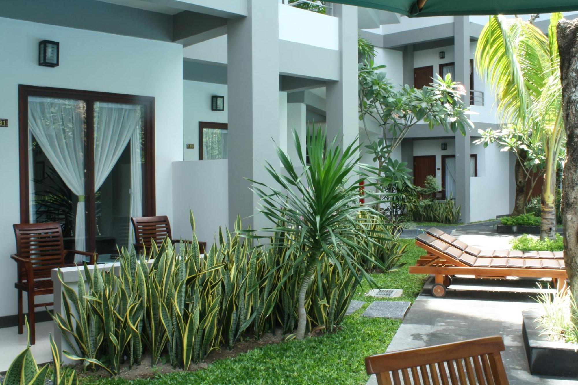 מטאראם Lombok Garden Hotel מראה חיצוני תמונה