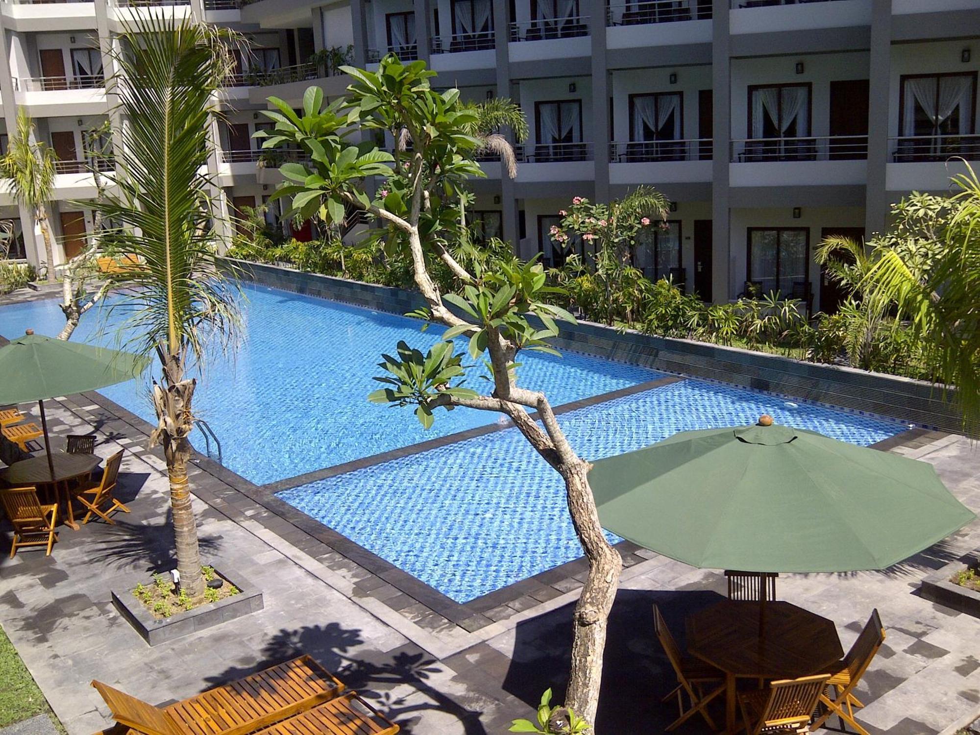 מטאראם Lombok Garden Hotel מראה חיצוני תמונה