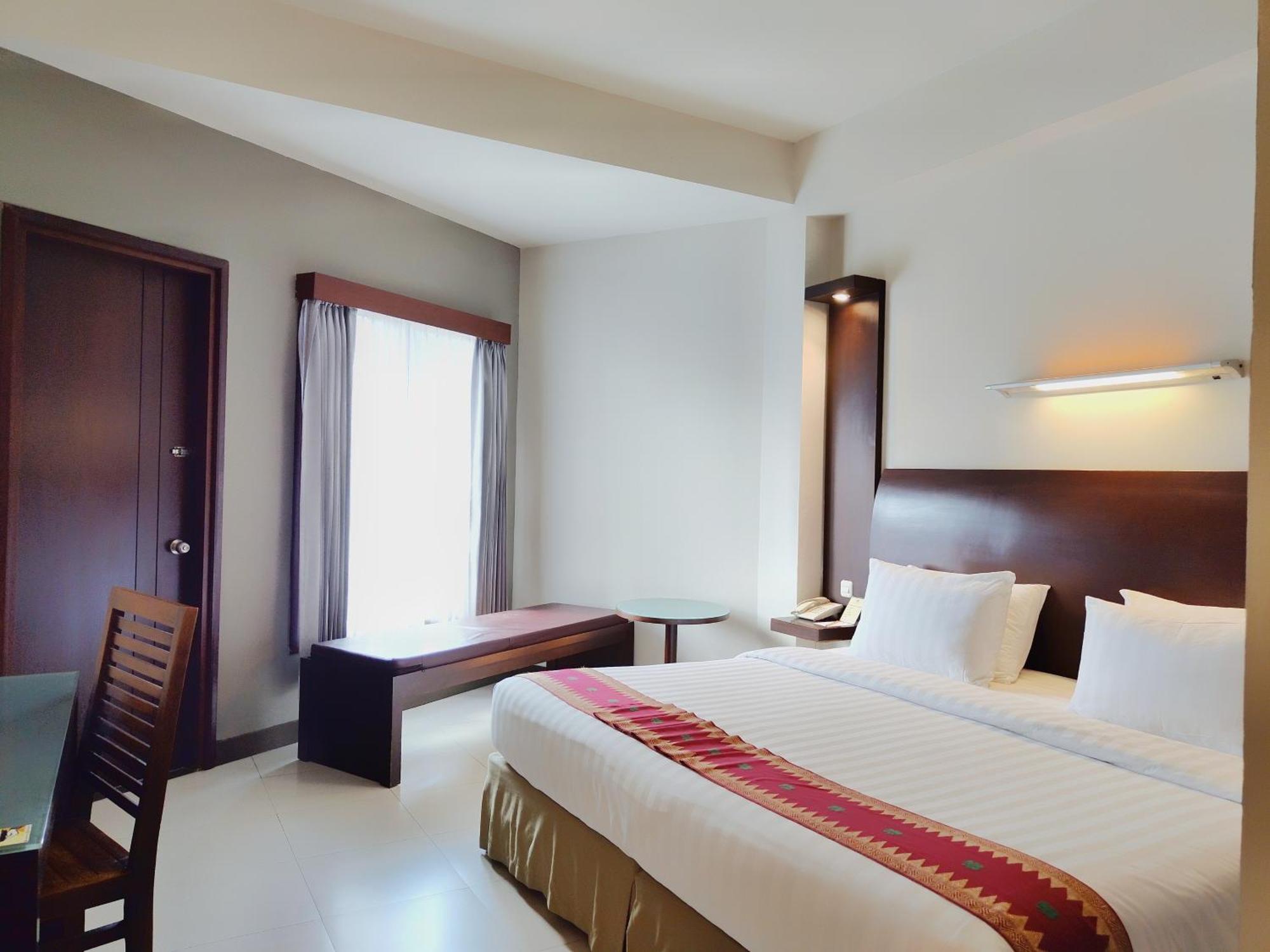 מטאראם Lombok Garden Hotel מראה חיצוני תמונה