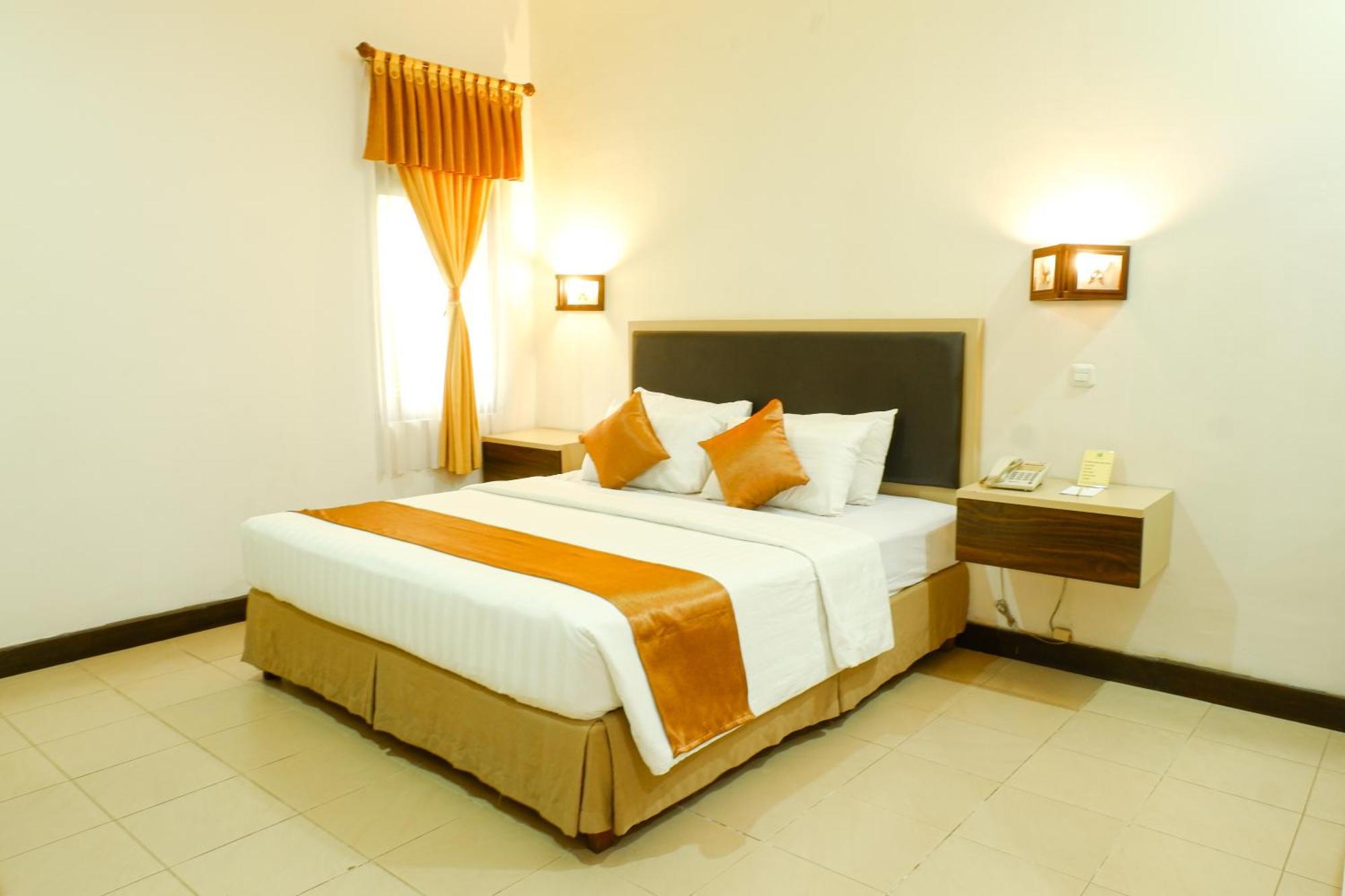מטאראם Lombok Garden Hotel מראה חיצוני תמונה