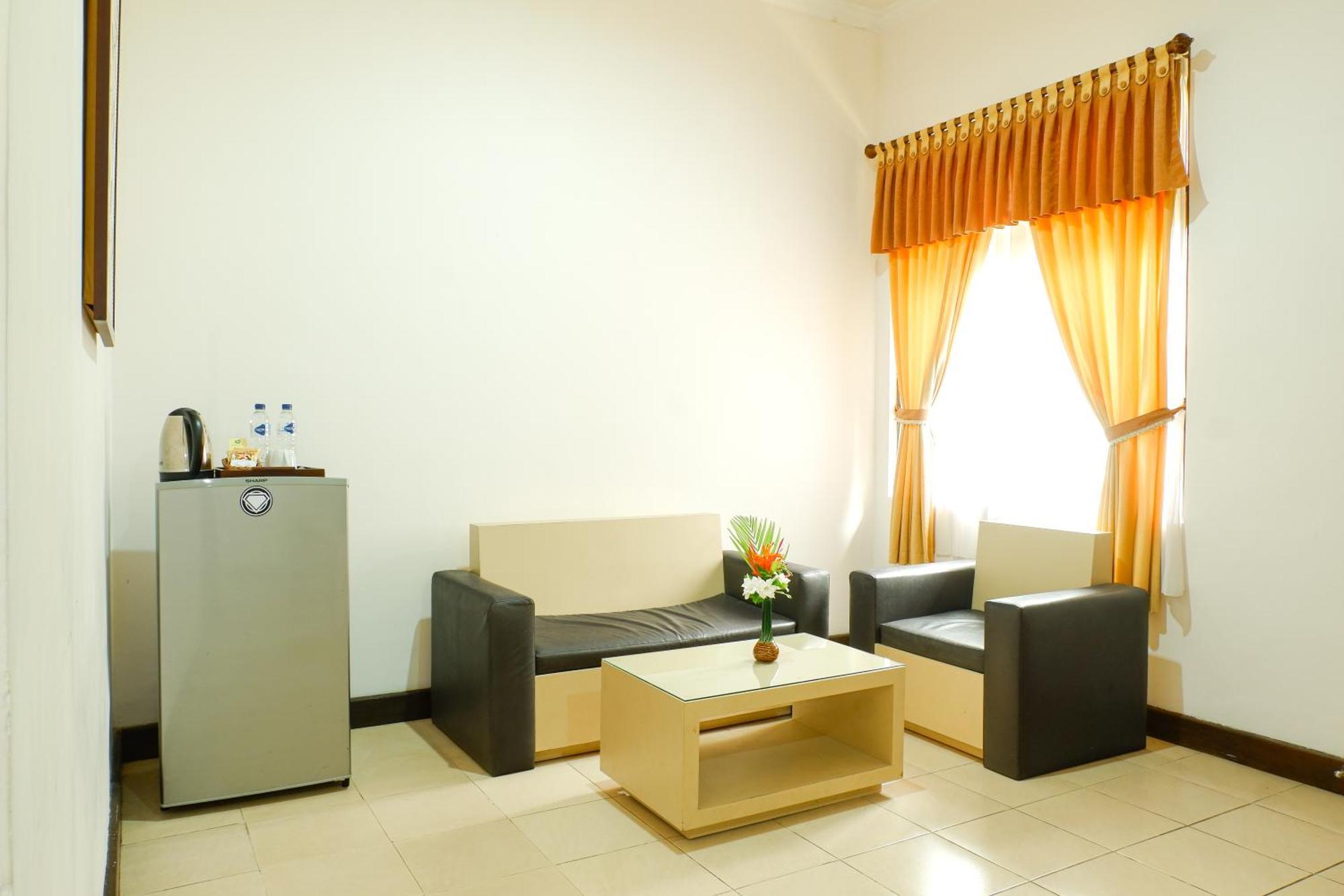 מטאראם Lombok Garden Hotel מראה חיצוני תמונה