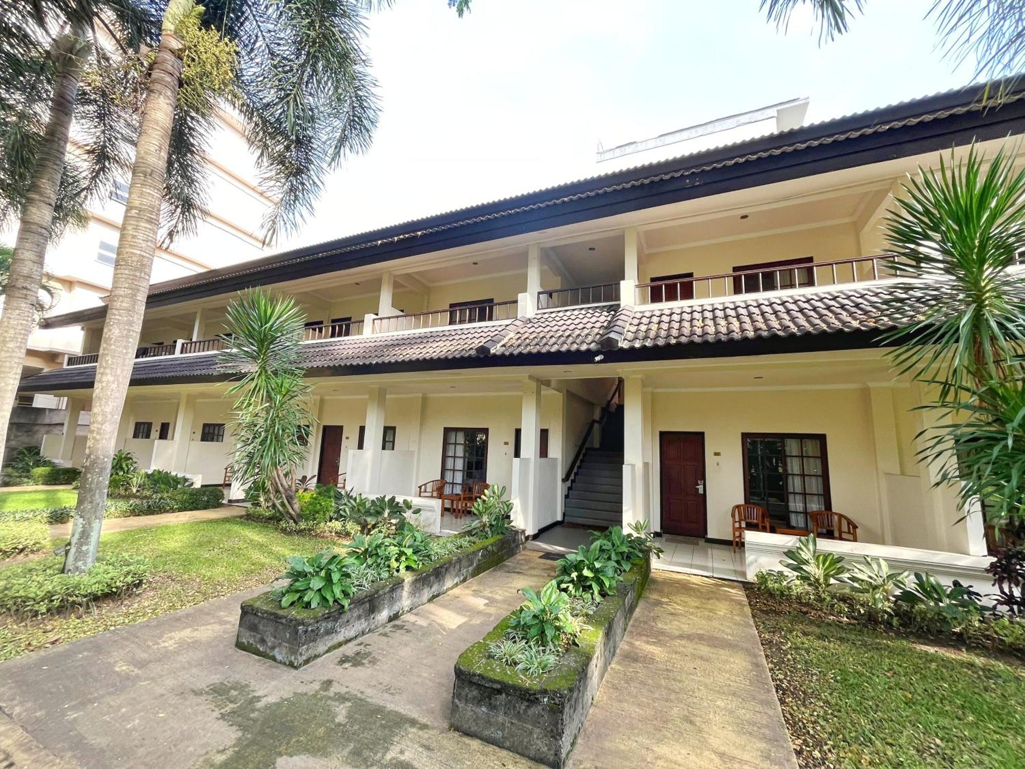 מטאראם Lombok Garden Hotel מראה חיצוני תמונה