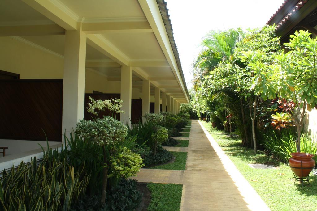 מטאראם Lombok Garden Hotel מראה חיצוני תמונה